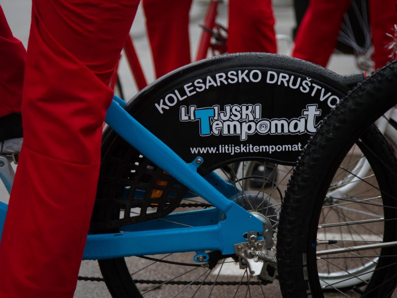 Božički Na Kolesih (800 X 600 Px)